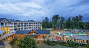 Exterior photo of the Auburn Marriott resort