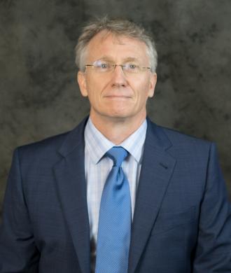 Daniel Hoover headshot photo